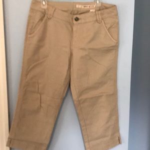 DKNY jeans capris